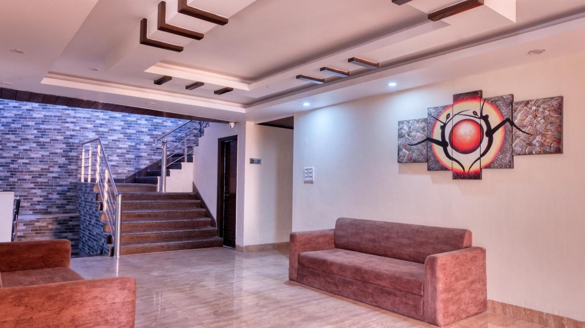 Basera Hotel Массури Экстерьер фото